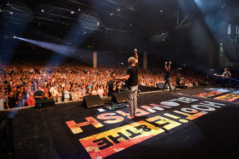 Hootie & the Blowfish Launch Group Therapy Tour with â€œCrowd Pleasing